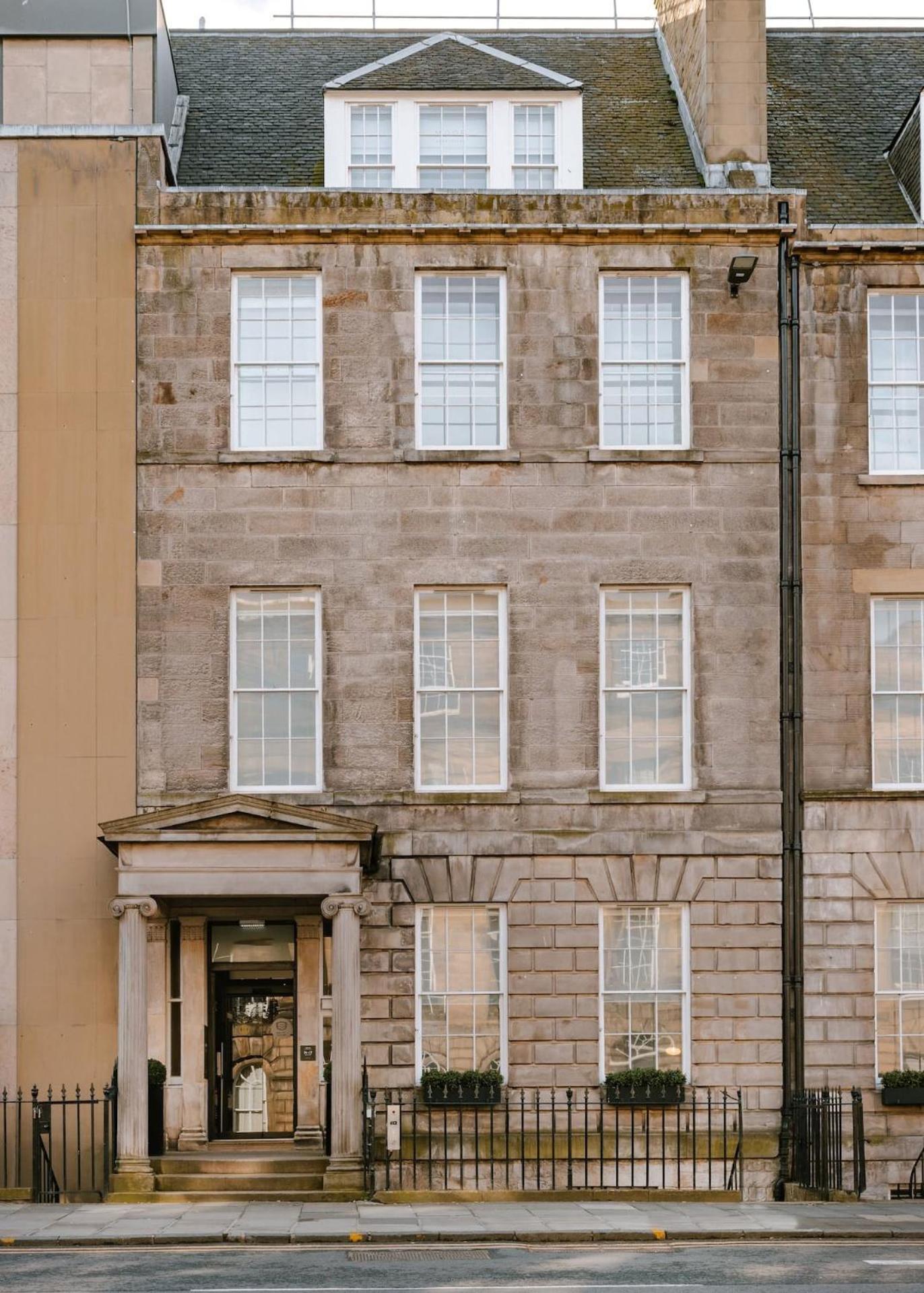 Heeton Concept Queen Street Edimburgo